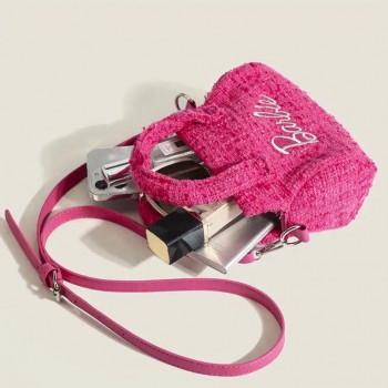 شنطه يد باربي لمستحضرات التجميل للفتيات -L5343 شنطه يد باربي لمستحضرات التجميل للفتيات -L5343