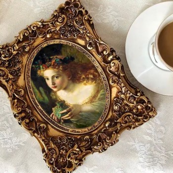 برواز ذهبي معتق على طراز الكلاسيك الاروبي -5208