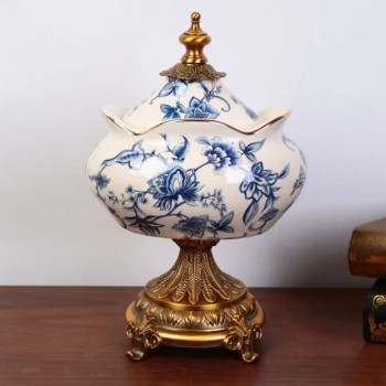 تحفه تخزين بغطاء سيراميك على الطراز الاروبي -L5025