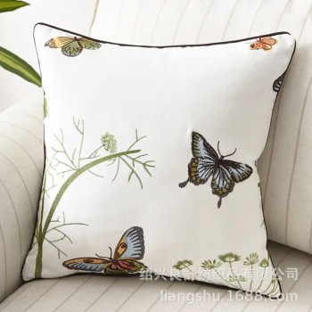 مخده قماشيه مطرزه بتصميم  فرشات ملائم لغرفة المعيشه -L5185