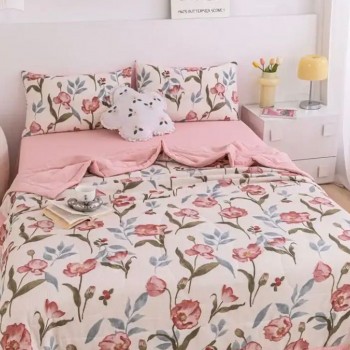 مفرش سرير بتصميم الورد عالي الجوده مقاس 240cm*200cm -5437