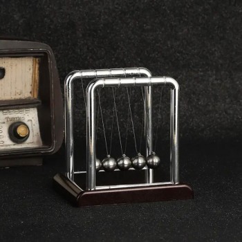 تحفه البندول ملائم لسطح المكتب- 5582