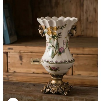 فازه سيراميك فاخر على نمط الاروبي ملائم لديكور المنزل -5047