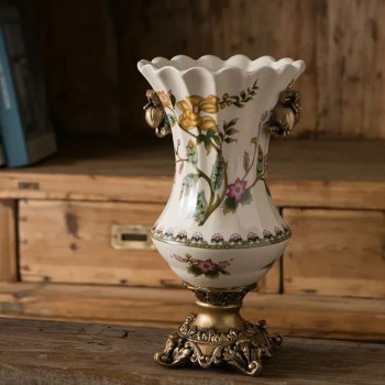 فازه سيراميك فاخر على نمط الاروبي ملائم لديكور المنزل -5047