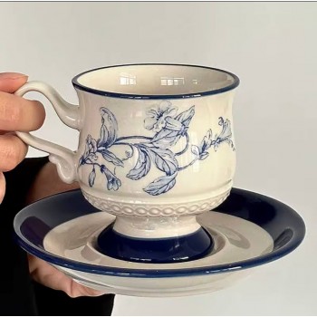 طقم كوب وصحن من سيراميك بتصميم اوربي انيق -L6294