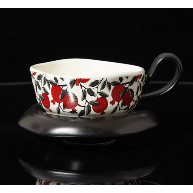 كوب شاي وصحن سيراميك بتصميم فاخر متوفر للونين -6287