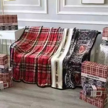 بطانيه قطن BURBERRY مقاس 150cm*200cm-5666