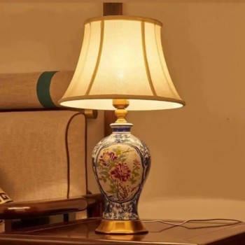 وحده اضاءه  مضيئه من سراميك بتصميم كلاسيك L2931