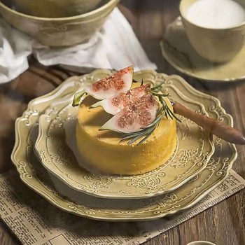 صحن مزخرف من سراميك فخم لمائدة الطعام متوفر الحجميم L3312