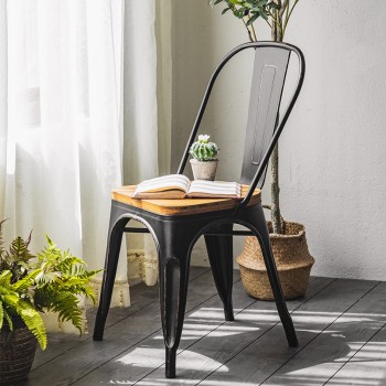 كرسي معدن اسود فنتيج ستايل كرسي معدن اسود فنتيج ستايل