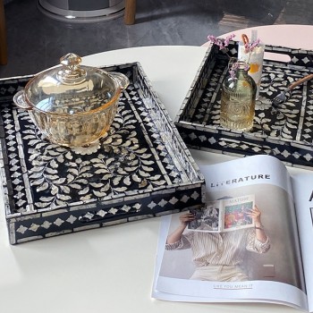 صينيه عظم اسود وعاجي كلاسيك متوفر يحجمين صينيه عظم اسود وعاجي كلاسيك متوفر يحجمين