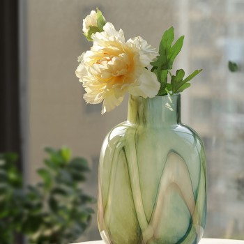 فازه زجاج بتصميم رخامي انيق ارتفاع 28cm