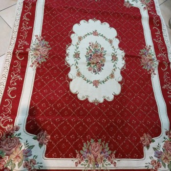 سجادة فاخره احمر بتصميم ريفي 160cm *230cm 