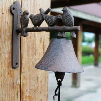 جرس جداري معدني بتصميم عصافير ارتفاع 20cm