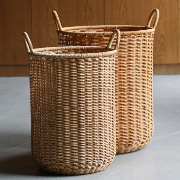 سلة مصنوعه من الخوص الطبيعي متوفره بحجمين 