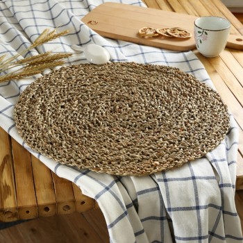 لباد مصنوع من الخوص الطبيعي كبير 37cm