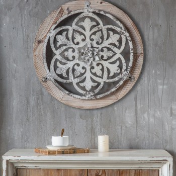 لوحة جداريه مصنوعه من الخشب والمعدن المشغول يدويا 