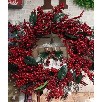 اكليل توت بتصميم شتوي 60cm