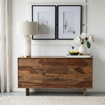 كونسول جداري  مصنوعه من الخشب الطبيعي مما يضفي لمسة طبيعية ودافئة على ديكور المنزلL8479