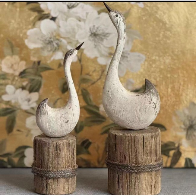 تحفه طائر البجع بتصميم ريفي كلاسيكي متوفر الحجمين L8622