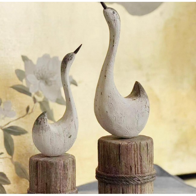 تحفه طائر البجع بتصميم ريفي كلاسيكي متوفر الحجمين L8622