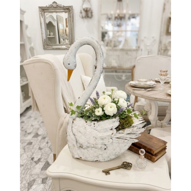 مركن معدن بتصميم بجعه تضيف لمسه من السحر الكلاسيكي إلى مساحتك الخارجية أو ركنك المفضل L8587