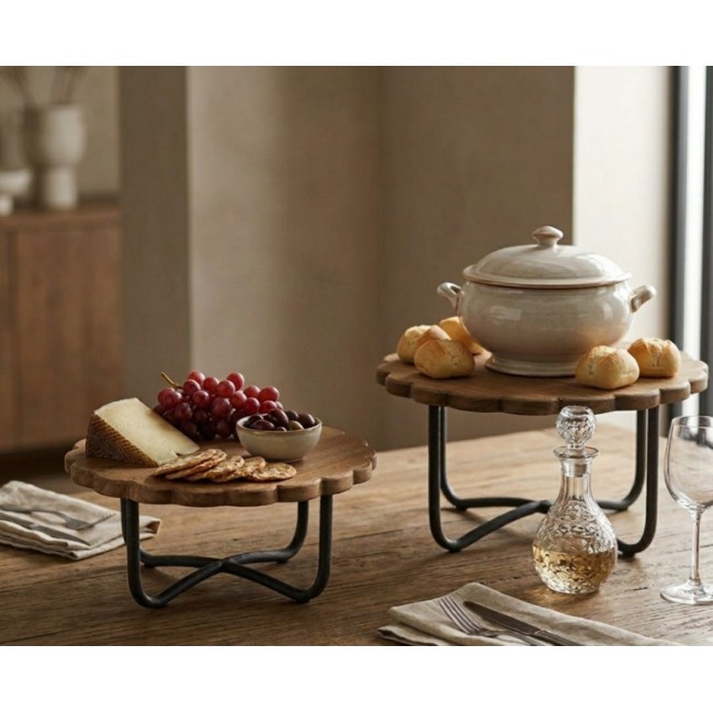 طقم صينيه ستاند خشبي يجمع بين جمال الخشب ومتانه القاعده المعدنيه العدد 2     L8615