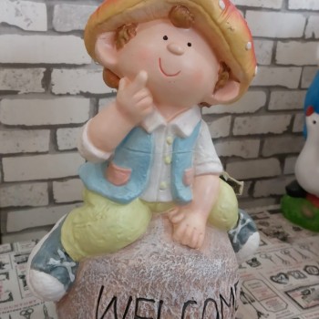 تحفة ولد بعبارةWELCOME ملائمه للحدائق تحفة ولد بعبارةWELCOME ملائمه للحدائق