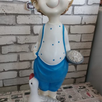 تحفه ولد وبطه ملائمه للحدائق تحفه ولد وبطه ملائمه للحدائق