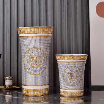 فازه زهور فاخره من السيراميك على طراز الاروبي متوفر الحجمين -3047 فازه زهور فاخره من السيراميك على طراز الاروبي متوفر الحجمين -3047