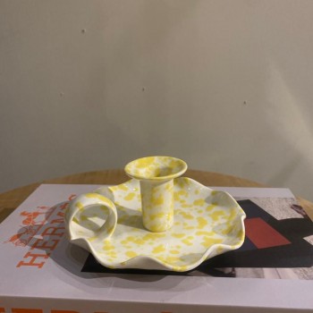 حامل الشمعدان من السرميك فانتج 