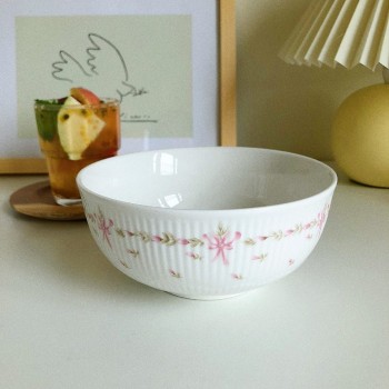 اناء مجوف من سراميك 