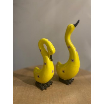 تحفة بطه صفراء 2طقم تحفة بطه صفراء 2طقم