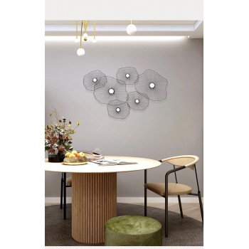 ديكور حائط معدني بتصميم الورد 