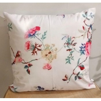 غطاء خداديه بحشوه برسمة الورد غطاء خداديه بحشوه برسمة الورد