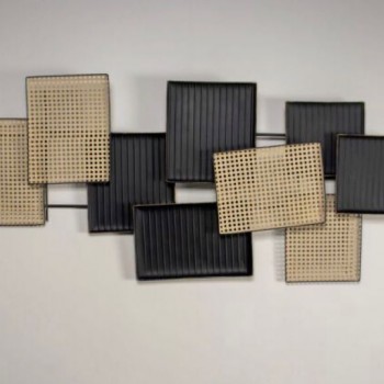 ديكور حائط معدني بتصميم مستطيلات 