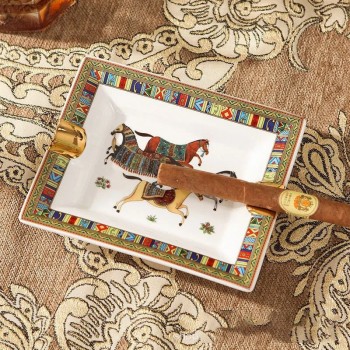 طفايه سجائر  صغير الحجم-11- 3348