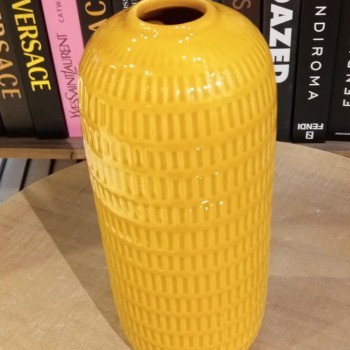 زهريه من سراميك منقشه 