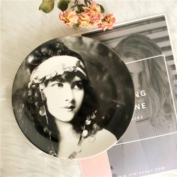 صحن جداري بورسلان فورنسيتي صحن جداري بورسلان فورنسيتي