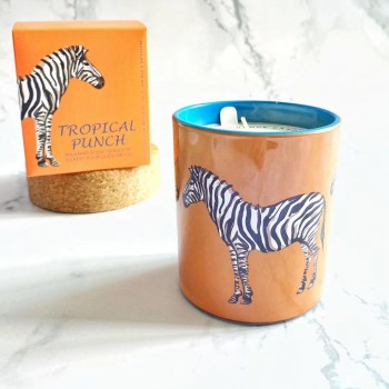 شمعه معطره بتصاميم انيقه شمعه معطره بتصاميم انيقه