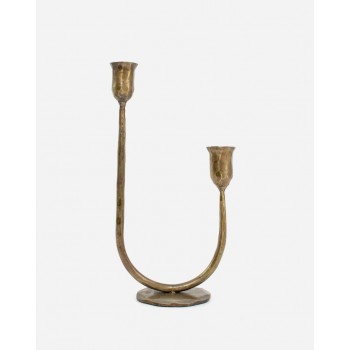 شمعدان يتميز بتصميم بسيط وفريد معدن 8164 شمعدان يتميز بتصميم بسيط وفريد معدن 8164