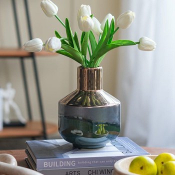 فازه ديكورية من السيراميك بلون برونزي وأخضر 8318