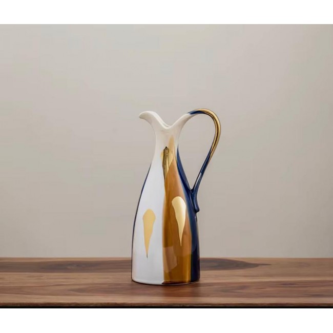 فازه سيراميك فنية بتصميم إبريق بلمسات عصريه 8287