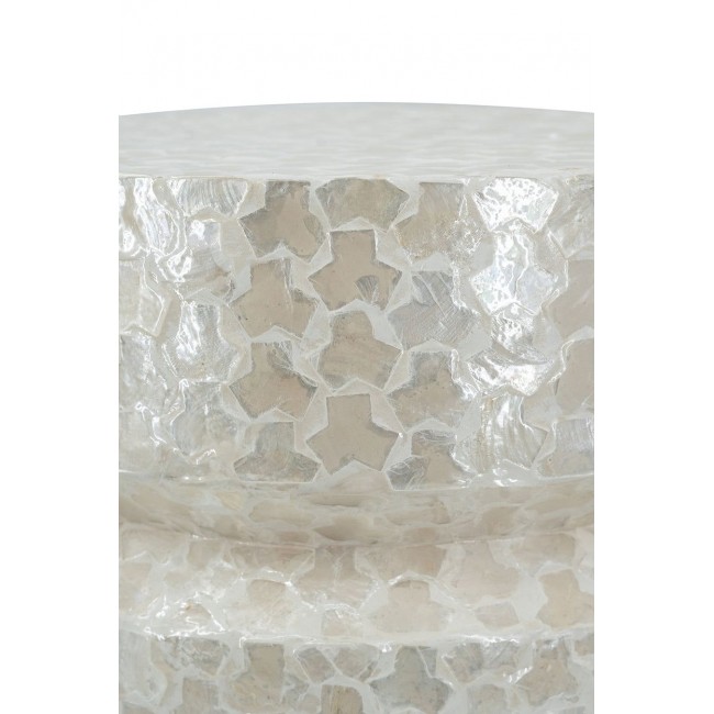  طاولة جانبيه بلمسة عصريه مطعم بصدف طبيعي 8184