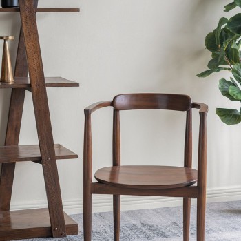 كرسي مصنوع من خشب الطبيعي بتصميم كلاسيك اوربي8360