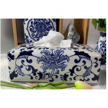 علبة مناديل سيراميك بزخارف ورد زرقاء 6987 علبة مناديل سيراميك بزخارف ورد زرقاء 6987