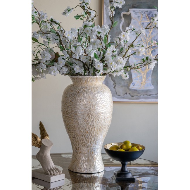 فازه فاخره مطعمه بصدف الطبيعي باللون البيج متوفر الحجمين 8116