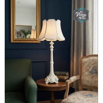 وحده اضاءه كلاسكيه فنتج بقاعده خشبيه منحوته باتقان مستوحاه من العماره الاوربيه القديمه 7114