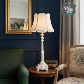 وحده اضاءه كلاسكيه فنتج بقاعده خشبيه منحوته باتقان مستوحاه من العماره الاوربيه القديمه 7114