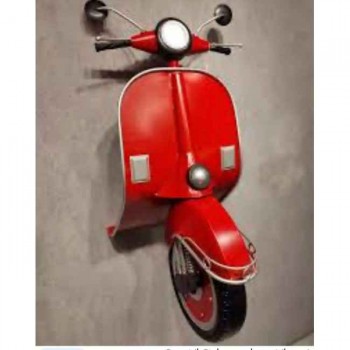 دباب جداري مصنوع من المعدن دباب جداري مصنوع من المعدن